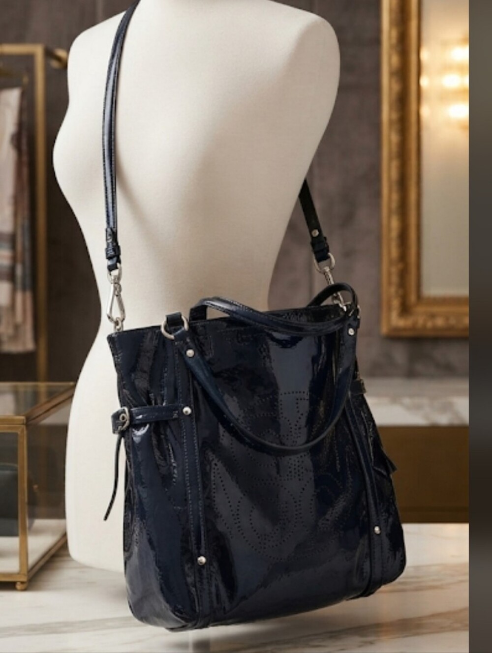 ✨RARE EUC VTG STUNNING COACH AUDREY ANDIE NAVY PATENT LEATHER TOTE NO. 17065 ✨